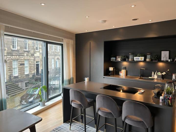 Modern Flat In New Town Apartment Edinburgh Exterior photo